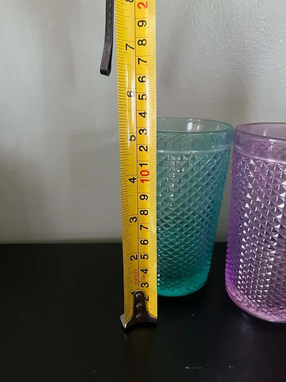 Set of 8 Multicolored Diamond Pattern Hobnail Textured Glass Drinking Tumblers - Picture 7 of 7